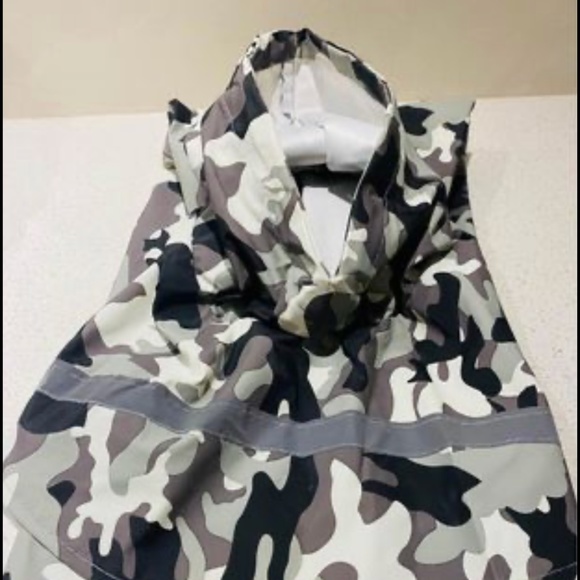 Dog reflective Rain Coat - Picture 1 of 5